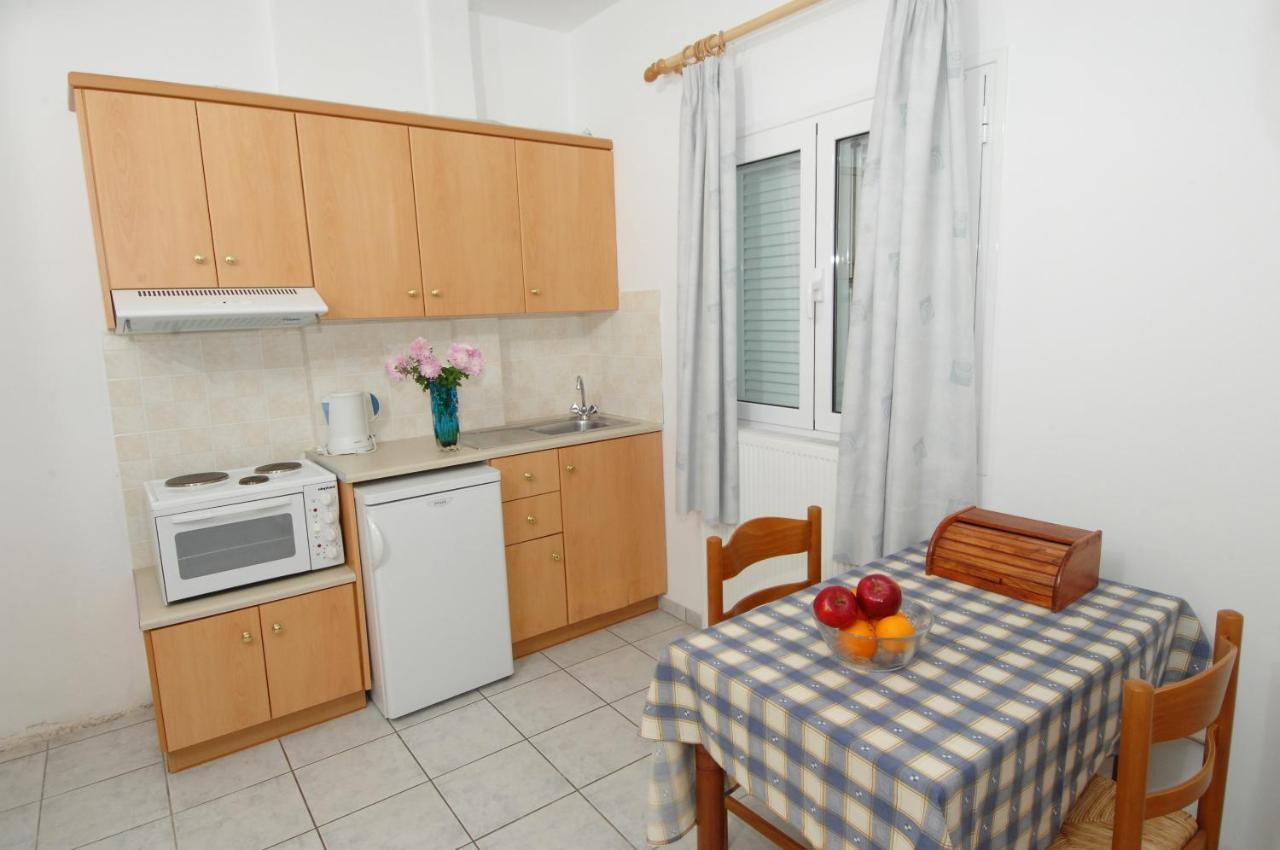 Alexis Studios And Apartments Agia Efimia Eksteriør billede