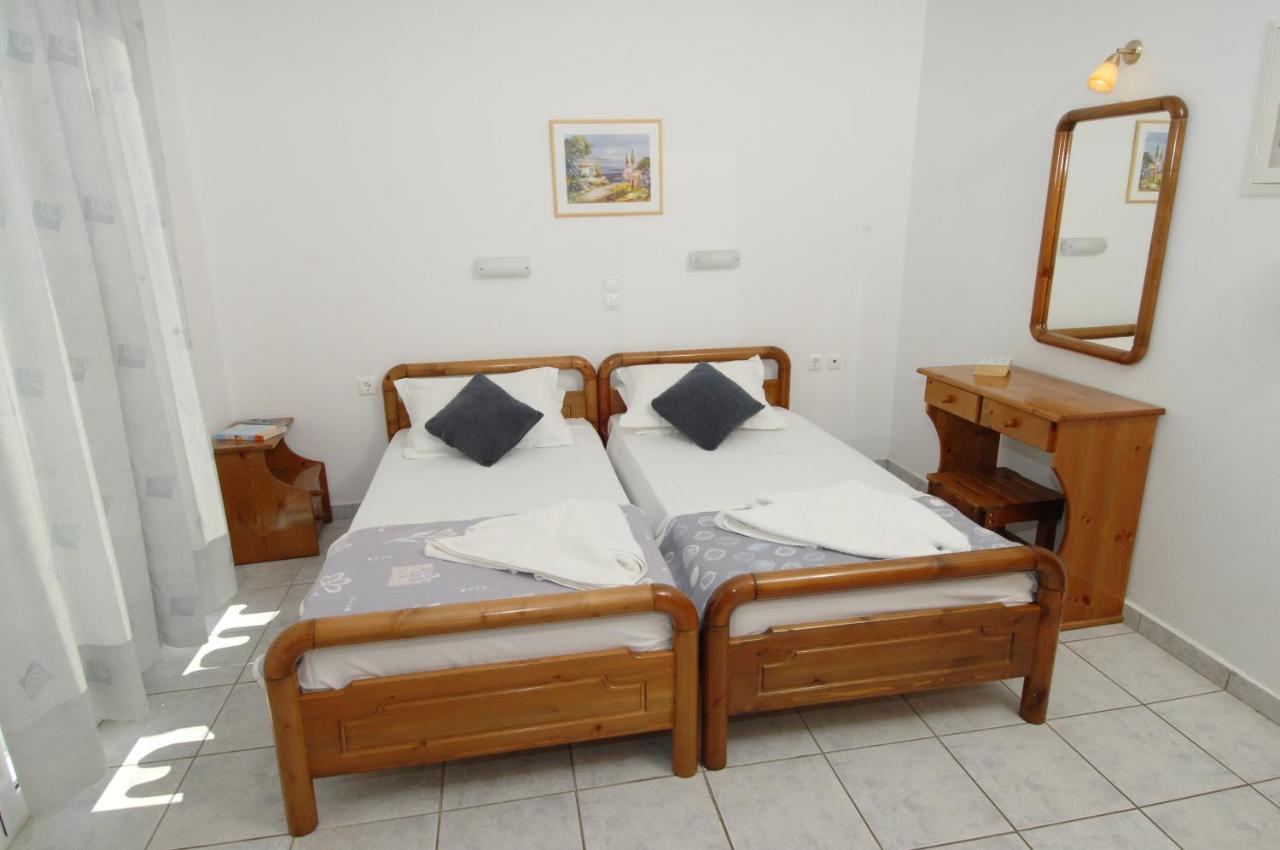 Alexis Studios And Apartments Agia Efimia Eksteriør billede